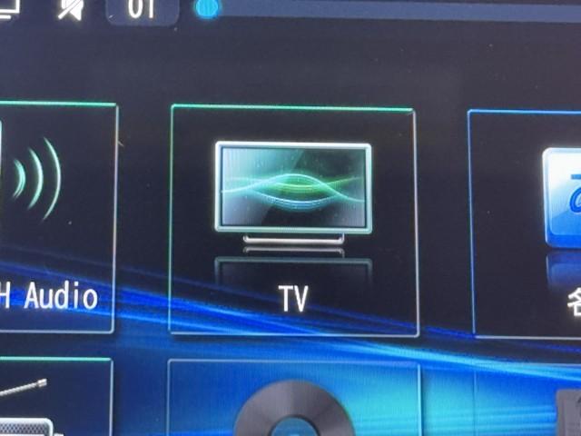 ＸＶ アドバンス　地デジＴＶ　ＡＵＸ　アイドリングＳ　寒冷地　ナビ＆ＴＶ　アルミ　ＥＴＣ付　バックカメラ付　Ｐシート　フルタイム４ＷＤ　Ｄレコ　サイドエアバック　１オーナー　クルコン　ＤＶＤ視聴　キーレスアクセス（7枚目）