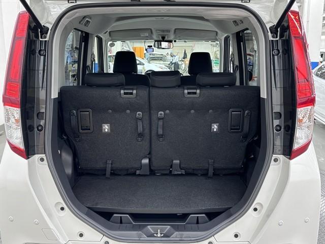 ルーミー カスタムG-T 助手席エアバック 両側オートスライドドア スマートキープッシュスタート LEDライト 1オーナー 横滑り防止機能 クルコン 点検記録簿 ETC付 アルミホイール キーレス DVD ドラレコ ナビ&TV(18枚目)