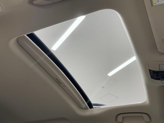 ランドクルーザープラド TX Lパッケージ サンル-フ 横滑り防止機能 Bカメ ナビTV 衝突被害軽減 アルミ 運転席パワーシート フルタイム4WD 本皮シート クルコン メモリーナビ ETC車載器 フルセグ地デジTV キーフリー ABS(14枚目)