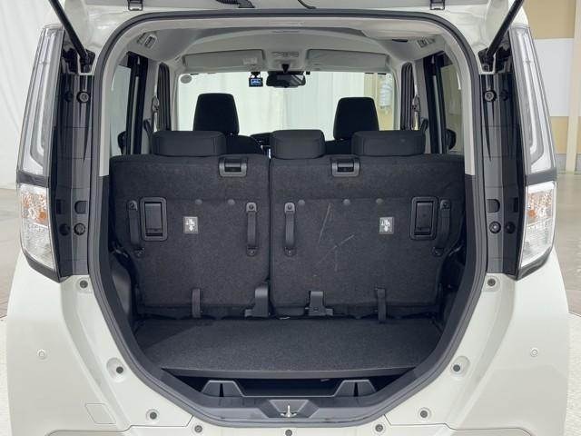 ルーミー カスタムG-T 助手席エアバック 両側オートスライドドア スマートキープッシュスタート LEDライト 1オーナー 横滑り防止機能 クルコン 点検記録簿 ETC付 アルミホイール フルフラット キーレス DVD ABS(18枚目)