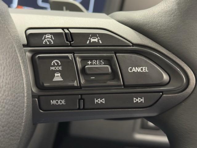 GRヤリス RZ ハイパフォーマンス 地デジ LEDヘッド ナビ&TV 盗難防止システム バックガイドモニター AWD フルオートエアコン 横滑り防止装置付き アクティブクルーズコントロール スマートキ- ミュージックプレイヤー接続可(10枚目)