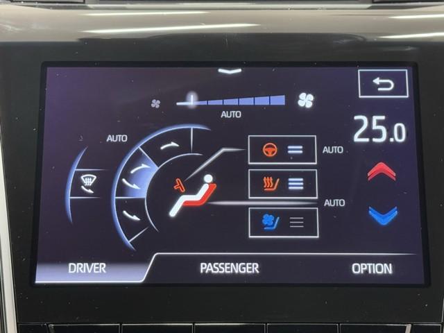 クラウンハイブリッド RS リミテッド LEDヘッドライト サイドエアバッグ 盗難防止システム Pシート Bカメラ エアバッグ 本革シート DVD ABS クルーズコントロール キーレス フルセグ スマートキー アルミホイール メモリーナビ(14枚目)