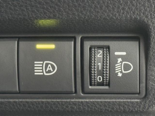 カローラクロス ハイブリッド S 衝突軽減 メモリナビ 記録簿 エアバッグ クルーズコントロール LEDヘッドライト ETC車載器 アルミホイール Bモニター スマートキー ドラレコ ナビ キーレス ミュージックプレイヤー接続可(10枚目)