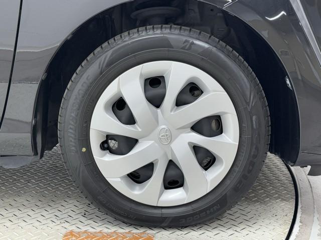 シエンタ Ｇ　ナビ・ＴＶ　スマートキープッシュスタート　アイドリングＳ　１オ－ナ－　リアカメラ　地デジフルセグ　定期点検記録簿　フルオートエアコン　パワーウィンド　ＥＴＣ　運転席エアバック　パワステ　ＤＶＤ再生可（18枚目）