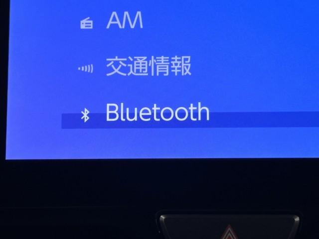 ヤリスクロス Ｇ　ＥＴＣ装備　リヤカメラ　点検記録簿　スマートエントリー　イモビライザー　オートエアコン　アルミホイール　キーレス　パワーウィンドウ　クルコン　ＡＢＳ　ドライブレコーダー　エアバッグ　パワーステアリング（6枚目）