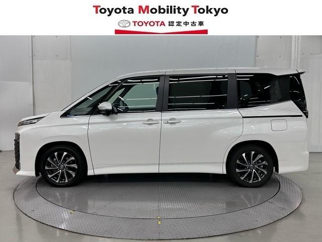 ヴォクシー ハイブリッドS-Z パワーウィンドウ DVD再生機能 インテリキー 横滑防止装置 地デジTV アクティブクルーズコントロール フルオートエアコン リアカメラ エアバッグ ABS 100V充電 ナビTV WAC キーレス(3枚目)