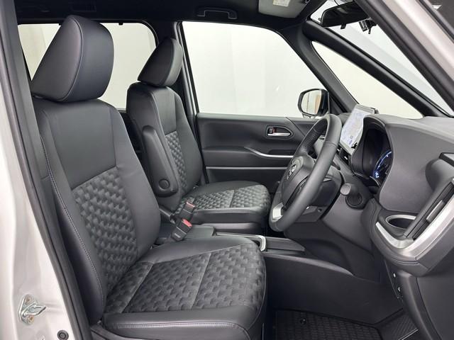 ヴォクシー ハイブリッドS-Z パワーウィンドウ DVD再生機能 インテリキー 横滑防止装置 地デジTV アクティブクルーズコントロール フルオートエアコン リアカメラ エアバッグ ABS 100V充電 ナビTV WAC キーレス(16枚目)