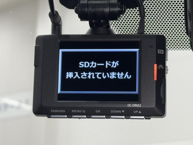 プリウス SセーフティプラスII TCナビ・パノラミックビューモニター・ETC・LED・スマートキー・ワンオーナー(10枚目)