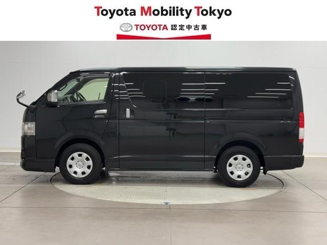 ハイエースバン スーパーGL ダークプライムII 衝突回避システム 運転席助手席エアバック ESC ドライブレコーダー付 スマートエントリー LEDライト 地デジ エアコン パワーウィンドウ エアバック キーレスエントリー イモビライザー ETC付き(3枚目)