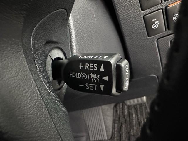 アルファードハイブリッド ＳＲ　Ｃパッケージ　点検記録簿　サンル－フ　バックモニター　オートエアコン　ＬＥＤ　横滑り防止機能　ＡＢＳ　イモビ　ＡＣ１００Ｖ電源　アルミ　ドライブレコーダー　ナビ＆ＴＶ　４ＷＤ　ミュージックプレイヤー接続可　Ｐシート（12枚目）