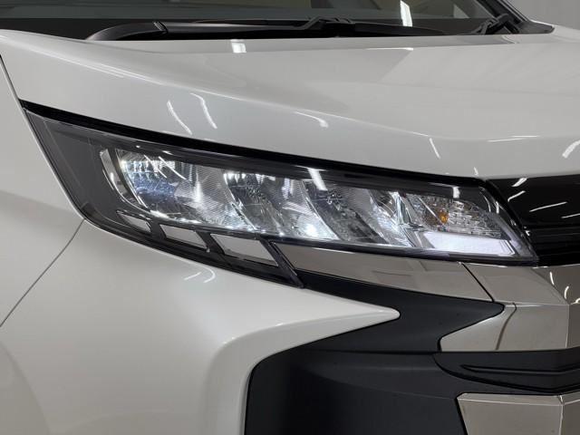 ノア ハイブリッドS-G 両電動ドア 衝突回避ブレーキ イモビ クルコン バックガイドモニター 横滑り防止装置 LEDヘッドライト ドライブレコーダー キーレス スマートキー 3列シート ETC オートエアコン(18枚目)