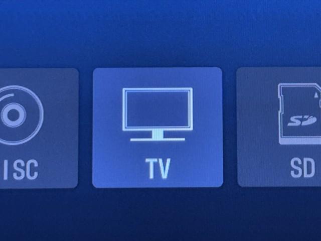 ルーミー カスタムＧ－Ｔ　助手席エアバック　両側オートスライドドア　スマートキープッシュスタート　ＬＥＤライト　横滑り防止機能　クルコン　点検記録簿　ＥＴＣ付　アルミホイール　フルフラット　キーレス　ＤＶＤ　ドラレコ　ＡＢＳ（8枚目）