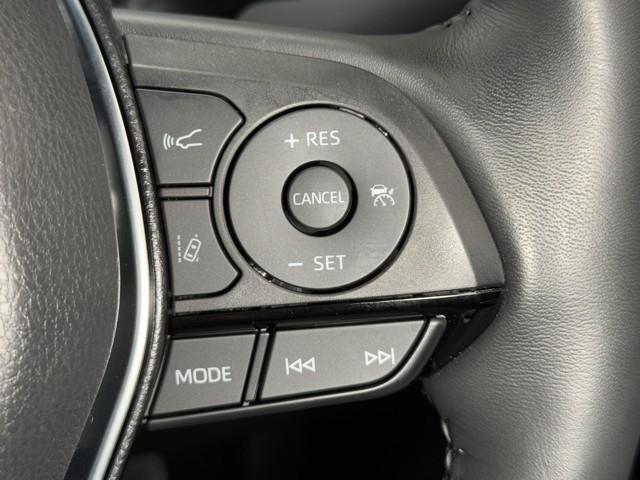 ハリアー Z レザーパッケージ スマキ 追突防止 フルセグテレビ バックモニター ドラレコ付 本革シート アルミ 横滑り防止機能 Pシート 整備記録簿 オートクルーズコントロール AUX LEDヘッドライト 盗難防止システム ETC(11枚目)