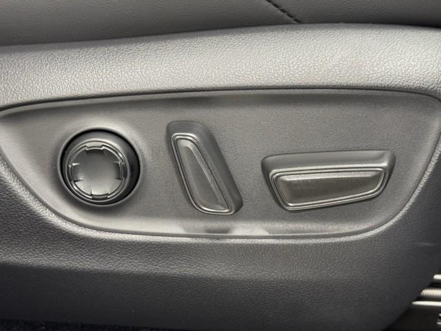 ハリアー Z レザーパッケージ スマキ 追突防止 フルセグテレビ バックモニター ドラレコ付 本革シート アルミ 横滑り防止機能 Pシート 整備記録簿 オートクルーズコントロール AUX LEDヘッドライト 盗難防止システム ETC(16枚目)