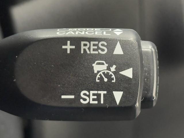 ハリアー エレガンス ワンオ-ナ-車 イモビ PWシート 点検記録簿 スマ-トキ- サイドエアバッグ クルコン 横滑防止装置 ナビTV メモリナビ ETC車載器 キーレス LEDヘッド フルオートエアコン パワステ ABS(10枚目)