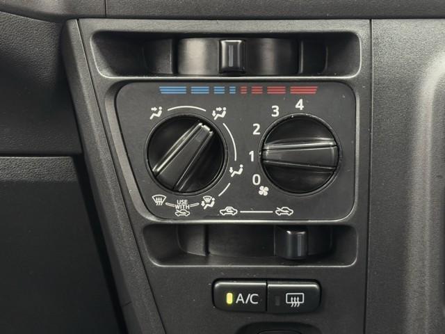 ピクシスバン スペシャルクリーンバージョン　ＳＡＩＩＩ　メモリーナビ・ワンセグ・バックカメラ・ＥＴＣ・４ＷＤ・オートマ（10枚目）