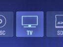 TVが見れるチューナーを装備しています。 新しい車でも付いていないことで、TVが見れない事も多々あるので要チェックです。