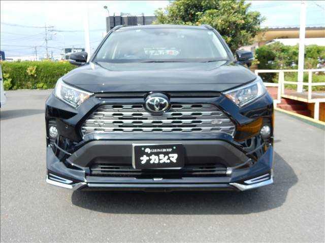 ＲＡＶ４ Ｇ　Ｚ　ｐａｃｋａｇｅ４ＷＤ　パワーリアゲート　レザーパワーシート　純正ナビ　バックモニター（10枚目）