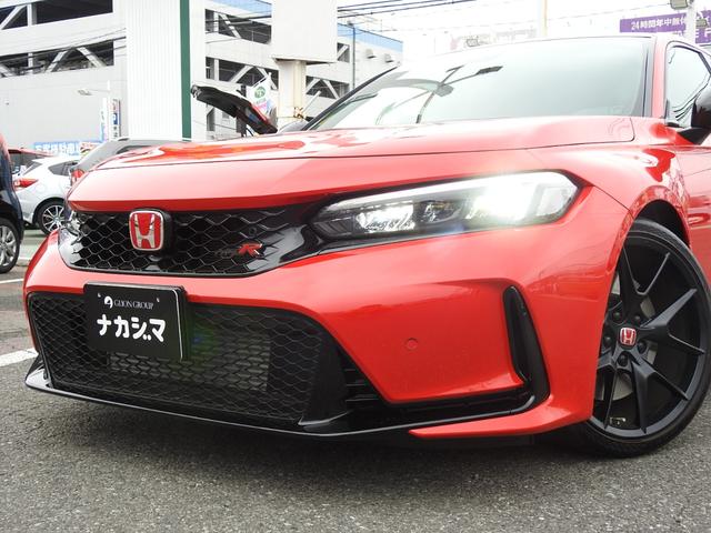 シビック ＴＹＰＥ　Ｒ　ユーザー買取車　ワンオーナー　禁煙車　６ＭＴ　記録簿付き　ホンダ純正ナビ　バックカメラ　専用フロアマット　ビルトンＥＴＣ２．０　スマートキー　ＬＥＤヘッドライト　＋Ｒモード（76枚目）