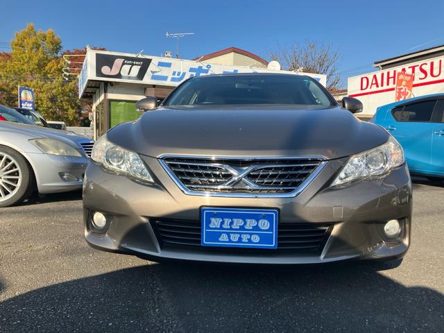 マークＸ ２５０Ｇ　リラックスセレクション　ワンオーナー　禁煙車　記録簿　ドライブレコーダー　パワーシート　スマートキー　スペアキー　ＣＤ　フルフラット（3枚目）