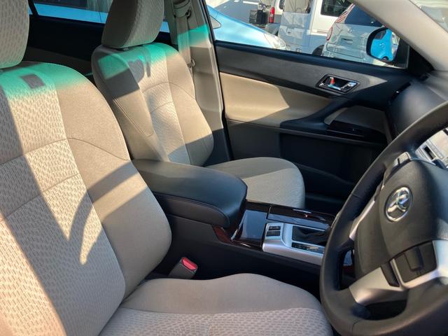 マークＸ ２５０Ｇ　リラックスセレクション　ワンオーナー　禁煙車　記録簿　ドライブレコーダー　パワーシート　スマートキー　スペアキー　ＣＤ　フルフラット（15枚目）