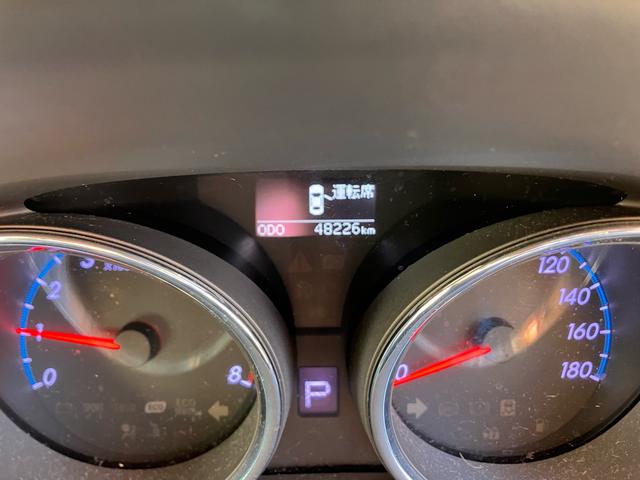 マークＸ ２５０Ｇ　リラックスセレクション　ワンオーナー　禁煙車　記録簿　ドライブレコーダー　パワーシート　スマートキー　スペアキー　ＣＤ　フルフラット（23枚目）