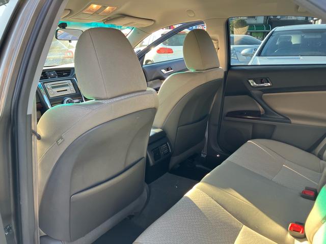 マークＸ ２５０Ｇ　リラックスセレクション　ワンオーナー　禁煙車　記録簿　ドライブレコーダー　パワーシート　スマートキー　スペアキー　ＣＤ　フルフラット（41枚目）