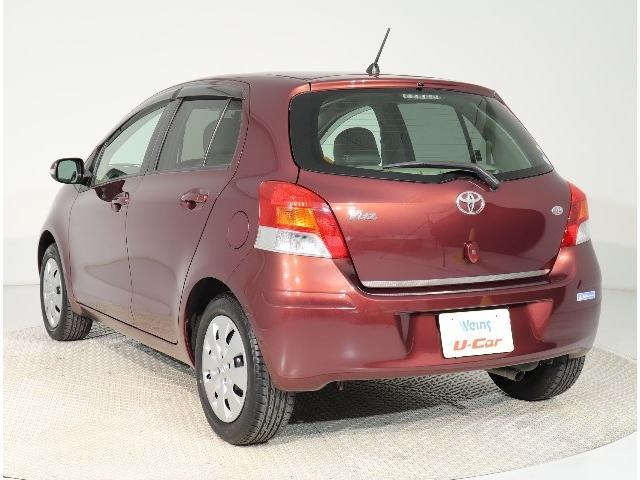 アイル ワンオーナー 走行25000Km 純正ワンセグDVDナビ DVD再生可 スマートキー シートヒーター オートエアコン サイドエアバック イモビライザー 車検整備付(10枚目)