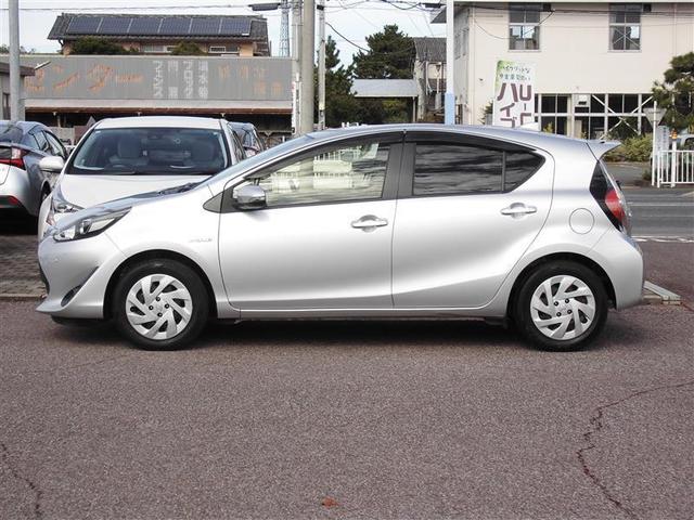 アクア Ｓスタイルブラック　ＨＤＤナビ　記録簿あり　バックモニタ－　地デジフルセグ　ナビＴＶ　イモビライザー　ＬＥＤライト　スマートキープッシュスタート　１オーナー　ＥＴＣ付き　Ｗエアバッグ　キーフリ　横滑り防止装置付き　ＡＢＳ（7枚目）