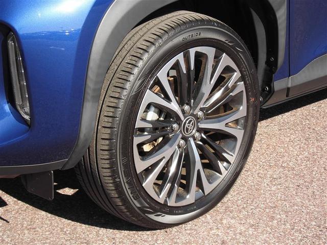 ヤリスクロス Ｚ　ワンオーナー　ＶＳＣ　オートエアコン　バックガイドモニター　点検記録簿　盗難防止装置　メモリーナビ　ＡＷＤ　ＥＴＣ車載器　ミュージックプレイヤー接続可　キーレス　アルミホイール　ＬＥＤヘッドランプ（7枚目）