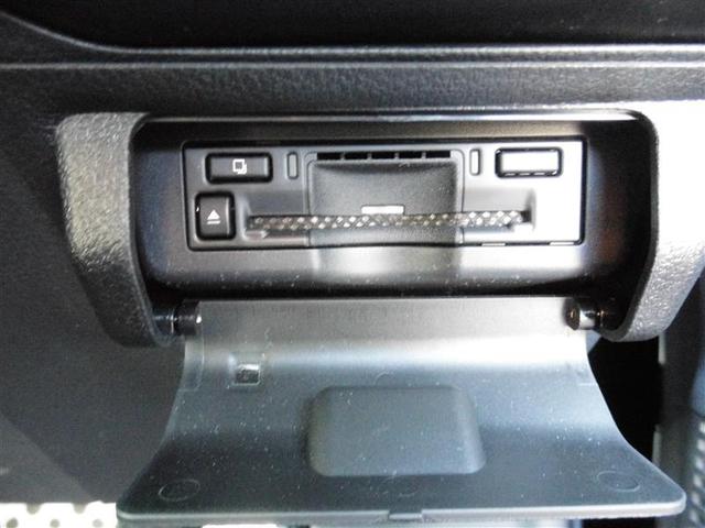 プリウス Ｚ　リアカメラ　プリクラッシュ　１オーナ　メモリナビ　ＡＣ１００Ｖ電源　ＬＥＤランプ　ナビ・ＴＶ　オートクルーズ　アルミホイール　ドライブレコーダ　ＡＣ　運転席エアバッグ　横滑り防止装置　ＥＴＣ付　ＡＢＳ（22枚目）