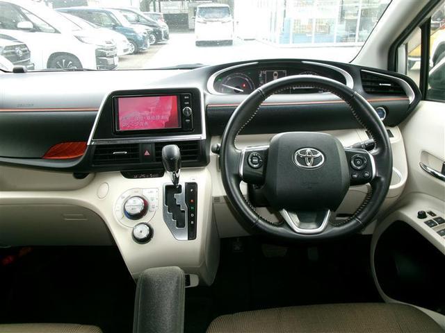 シエンタ ハイブリッドG ブレーキサポート LEDライト Bカメラ 地デジ DVD キーフリー スマキー 横滑り防止システム メモリナビ ナビTV ETC イモビライザー 運転席エアバック アルミホイール フルオートエアコン(2枚目)