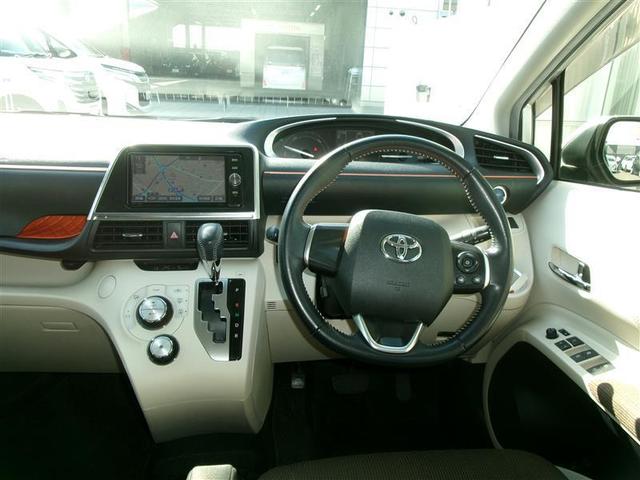 シエンタ ハイブリッドG LEDライト 地デジ DVD キーフリー スマキー 横滑り防止システム メモリナビ ナビTV ETC イモビライザー 運転席エアバック フルオートエアコン デュアルエアバッグ PW 3列シート ABS(2枚目)