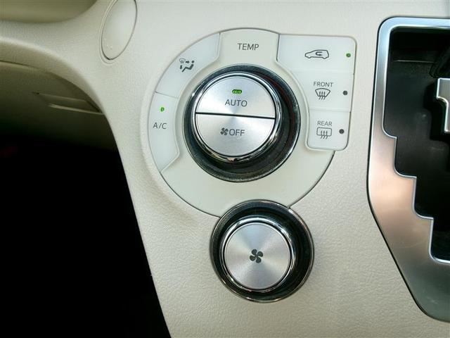 シエンタ ハイブリッドG LEDライト 地デジ DVD キーフリー スマキー 横滑り防止システム メモリナビ ナビTV ETC イモビライザー 運転席エアバック フルオートエアコン デュアルエアバッグ PW 3列シート ABS(7枚目)