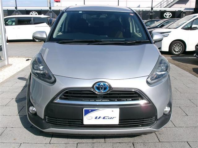 シエンタ ハイブリッドG LEDライト 地デジ DVD キーフリー スマキー 横滑り防止システム メモリナビ ナビTV ETC イモビライザー 運転席エアバック フルオートエアコン デュアルエアバッグ PW 3列シート ABS(8枚目)