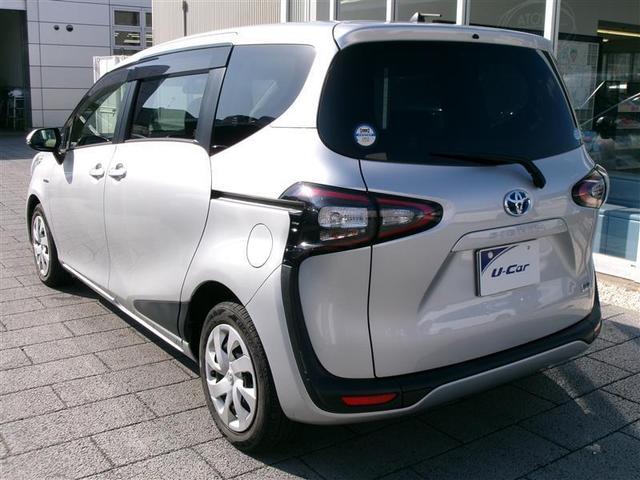 シエンタ ハイブリッドG LEDライト 地デジ DVD キーフリー スマキー 横滑り防止システム メモリナビ ナビTV ETC イモビライザー 運転席エアバック フルオートエアコン デュアルエアバッグ PW 3列シート ABS(10枚目)