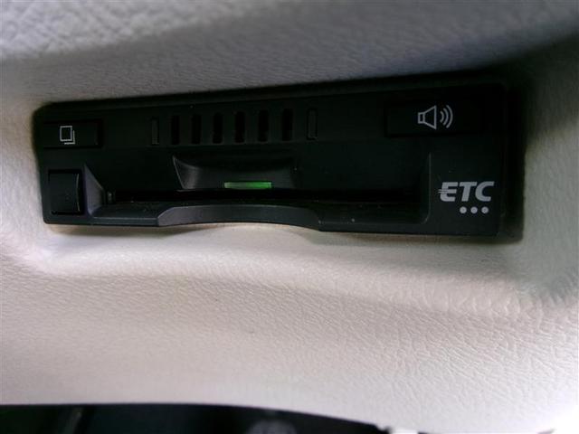 シエンタ ハイブリッドG LEDライト 地デジ DVD キーフリー スマキー 横滑り防止システム メモリナビ ナビTV ETC イモビライザー 運転席エアバック フルオートエアコン デュアルエアバッグ PW 3列シート ABS(22枚目)