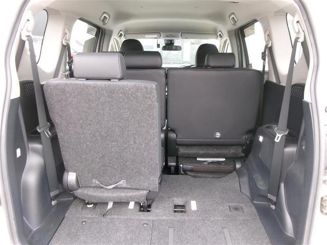 シエンタ ハイブリッドＧ　クエロ　地デジＴＶ　盗難防止　横滑り防止　ＬＥＤライト　スマートキー　ＥＴＣ　バックモニタ　ＤＶＤ　オ－トエアコン　メモリ－ナビ　エアバッグ　ＡＷ　３列シート　ナビ＆ＴＶ　ＡＢＳ　パワーウインドウ（14枚目）