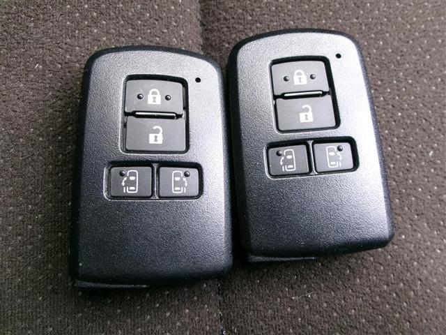 シエンタ ハイブリッドＧ　クエロ　地デジＴＶ　盗難防止　横滑り防止　ＬＥＤライト　スマートキー　ＥＴＣ　バックモニタ　ＤＶＤ　オ－トエアコン　メモリ－ナビ　エアバッグ　ＡＷ　３列シート　ナビ＆ＴＶ　ＡＢＳ　パワーウインドウ（39枚目）