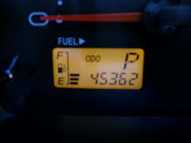 ハイゼットカーゴ ＤＸ　全席パワーウインドウ　ダブルエアバック　フルフラット　ＳＲＳ　パワステ　エアコン　ＡＢＳ（2枚目）