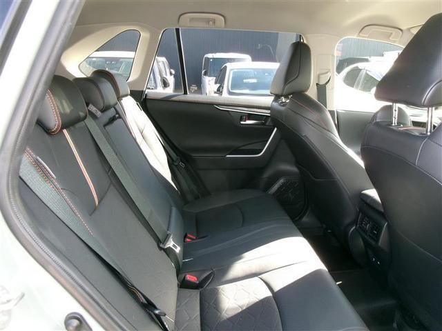 ＲＡＶ４ アドベンチャー　リヤカメラ　アルミ　クルーズＣ　ナビテレビ　ＬＥＤライト　イモビ　地デジ　ＥＳＣ　スマキー　ＰＳ　ＥＴＣ付き　エアコン　４ＷＤ車　パワーウインドウ　サイドエアバッグ　ＡＢＳ　キーレス　ＤＶＤ再生（22枚目）