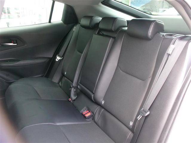 プリウス Ｚ　リアカメラ　プリクラッシュ　１オーナ　メモリナビ　ＡＣ１００Ｖ電源　ＬＥＤランプ　ナビ・ＴＶ　オートクルーズ　アルミホイール　ドライブレコーダ　ＡＣ　運転席エアバッグ　横滑り防止装置　ＥＴＣ付　ＡＢＳ（9枚目）