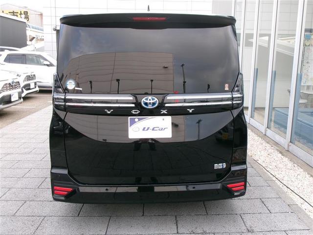 ヴォクシー ハイブリッドS-Z パワーウィンドウ DVD再生機能 インテリキー 横滑防止装置 地デジTV アクティブクルーズコントロール フルオートエアコン リアカメラ エアバッグ 寒冷地仕様 ABS ナビTV WAC キーレス(19枚目)