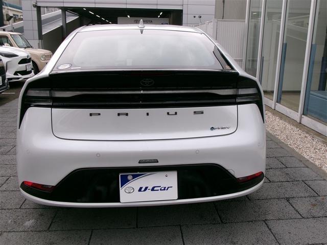 プリウス Ｚ　寒冷地仕様　衝突被害軽減ブレーキ　地デジ　アルミ　１オーナー　クルコン　ＬＥＤライト　ＡＢＳ　オートエアコン　バックカメラ　スマートキー　メモリーナビ　パワステ　ＥＴＣ　ナビＴＶ　キーレス　ＳＲＳ（16枚目）