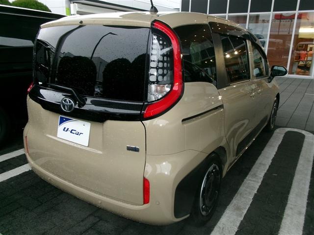 シエンタ ハイブリッドＺ　ＴＳＳ　エアバック　キーレスエントリー　ナビＴＶ　イモビライザー　バックモニター　ＬＥＤヘッドライト　ＥＴＣ車載器　横滑り防止　スマートキー　オートエアコン　サイドエアバッグ　ＷＳＲＳ　３列シート（15枚目）