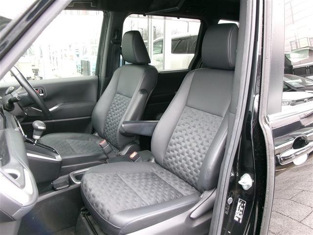 ヴォクシー ハイブリッドＳ－Ｚ　パワーウィンドウ　ＤＶＤ再生機能　インテリキー　横滑防止装置　地デジＴＶ　アクティブクルーズコントロール　フルオートエアコン　リアカメラ　エアバッグ　ＡＢＳ　ナビＴＶ　ＷＡＣ　アルミホイール　キーレス（8枚目）