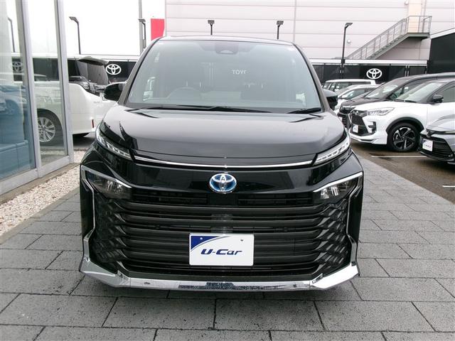 ヴォクシー ハイブリッドＳ－Ｚ　パワーウィンドウ　ＤＶＤ再生機能　インテリキー　横滑防止装置　地デジＴＶ　アクティブクルーズコントロール　フルオートエアコン　リアカメラ　エアバッグ　ＡＢＳ　ナビＴＶ　ＷＡＣ　アルミホイール　キーレス（13枚目）