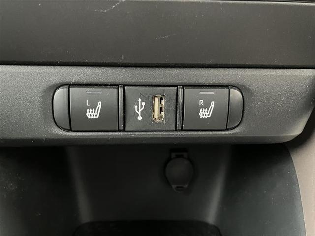 ヤリス ハイブリッドＺ　ＰＣＳ　整備記録簿　地デジ　ＡＷ　Ｂカメラ　アイドリングストップ車　ドラレコ付　ＬＥＤランプ　スマキー　ＥＴＣ付き　メディアプレイヤー接続　ナビＴＶ　ＶＳＣ　パワステ　１オナ車　クルコン　キーフリー（20枚目）
