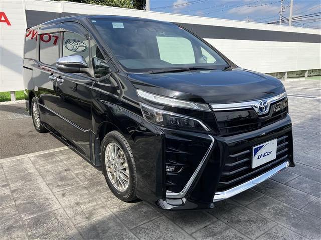ヴォクシー ハイブリッドZS 煌III ドライブレコーダ 地デジTV リヤカメラ 1オナ車 Wエアコン スマートキー ミュージックプレイヤー接続可 DVD再生可 クルコン VSC キーレス アルミホイール ナビ&TV LEDヘッドランプ(6枚目)