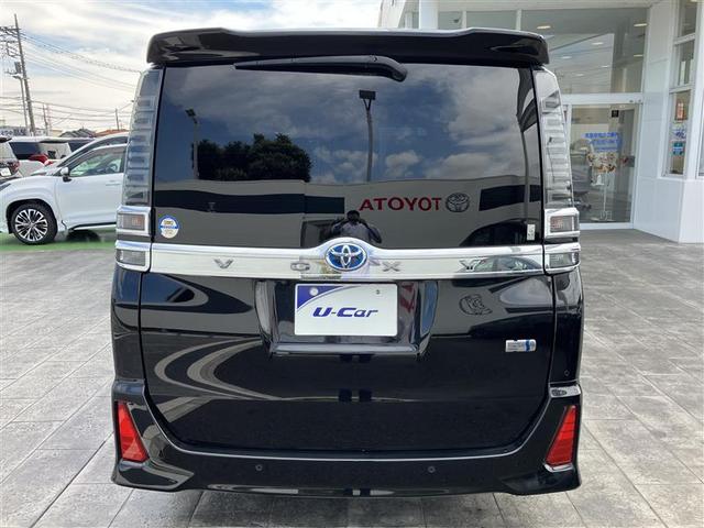 ヴォクシー ハイブリッドZS 煌III ドライブレコーダ 地デジTV リヤカメラ 1オナ車 Wエアコン スマートキー ミュージックプレイヤー接続可 DVD再生可 クルコン VSC キーレス アルミホイール ナビ&TV LEDヘッドランプ(11枚目)